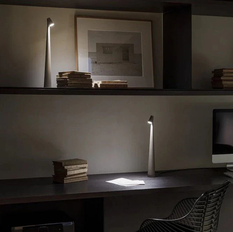 Luminavista™ I Portable Table Lamp