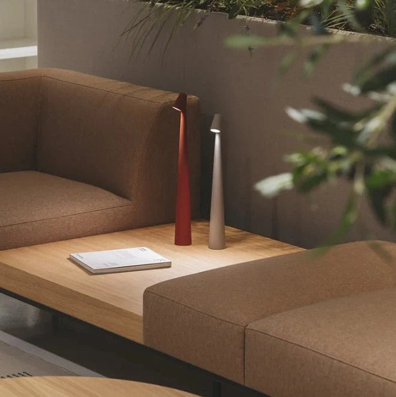 Luminavista™ I Portable Table Lamp